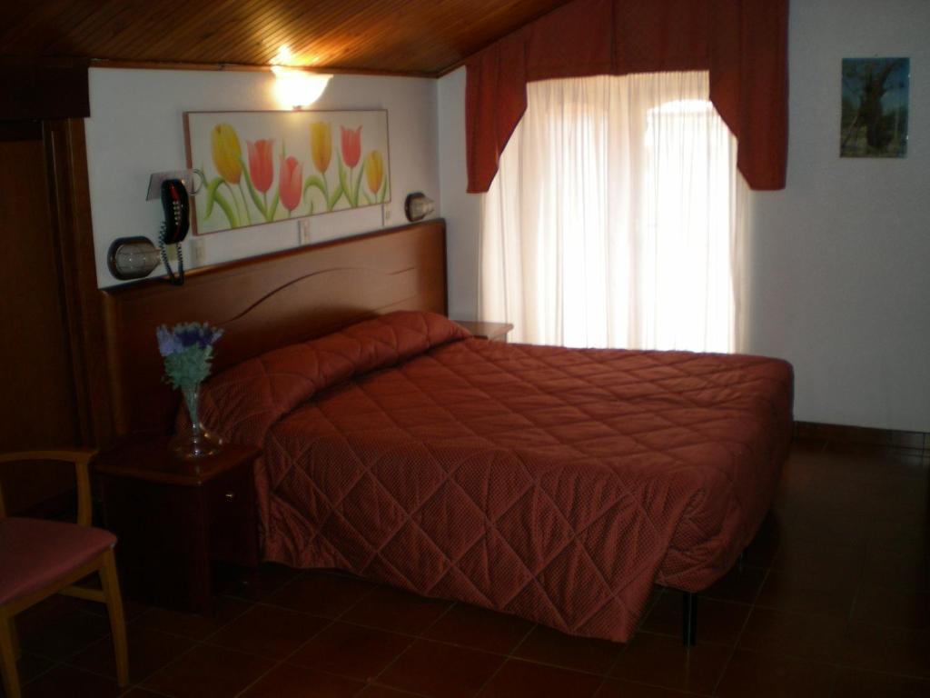 Hotel Cercone カラマーニコ・テルメ 部屋 写真